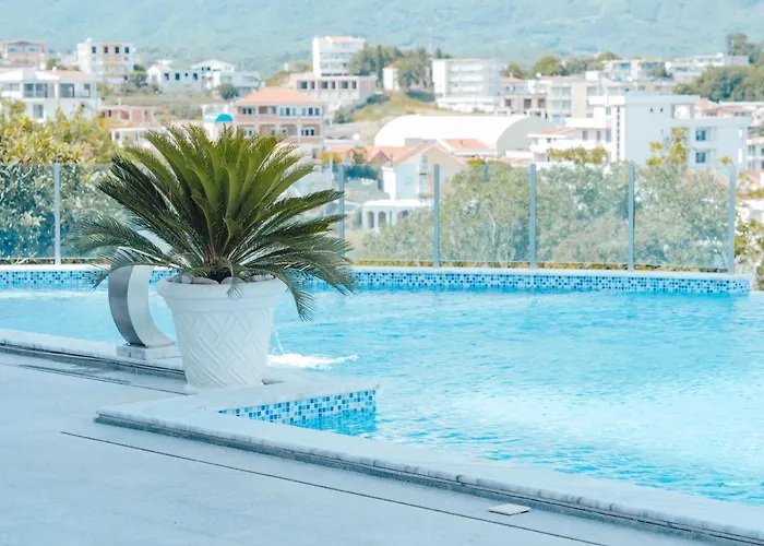Apartments Gjenashaj