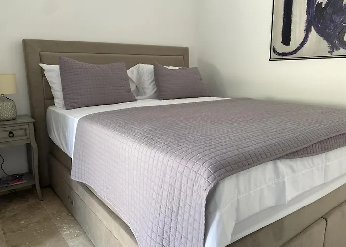 Apartments Gjenashaj